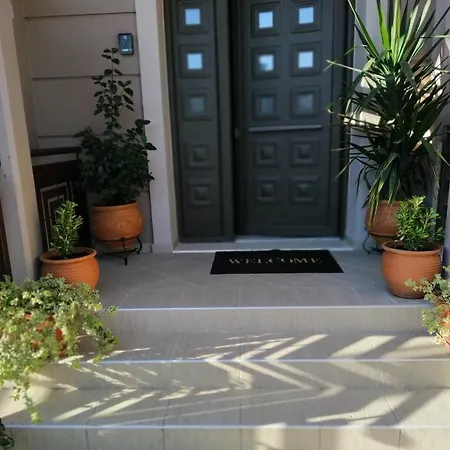 Virgin Rocks House Kalambaka